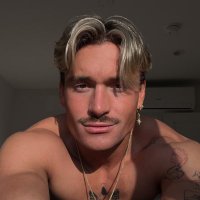niko (@nikonezuko) 's Twitter Profile