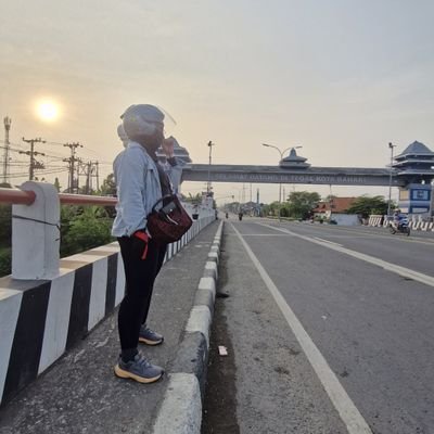 oct12th's profile picture. 