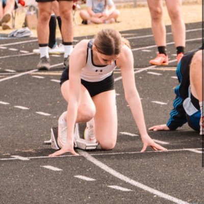 C/o 2026 Riverton (KS) HS 100: 12.65 100h: 16.52 200: 25.99 300h: 48.06 400h: 1:10.30 2x State Medalist