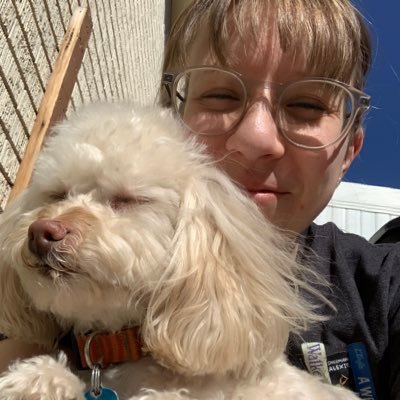 unofficiallymad's profile picture. maddie ✏️ there’s more to this hobbit than meets the eye⚡️she/her