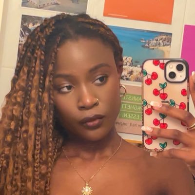 isitreallytanya's profile picture. 🤪