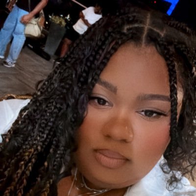 instagram: @taishasinterlude | FRANCEchise 💙🤞🏽