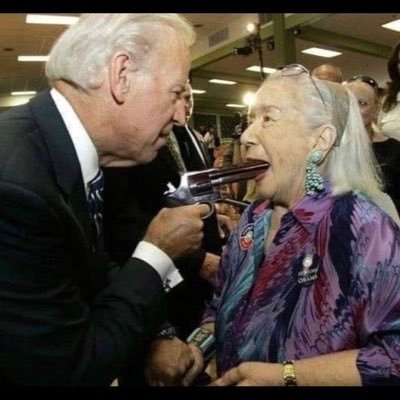 TheChimp91's profile picture. Here to sling shit and knock some sense into you. Learn to laugh at things, everyone is not out to get you