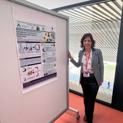 aruizmor's profile picture. Catedrática universidad de Granada . Sé impecable en tus palabras, no te tomes nada personalmente, no hagas suposiciones y haz siempre lo máximo que puedas