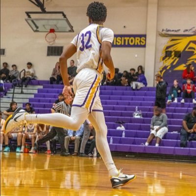 6’2 180lbs c/o 2026 email - brycej_0363@yahoo.com @hoopsjv