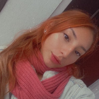 MaraBuitrago16's profile picture. 