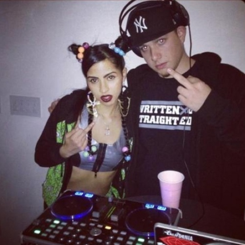 TeamTwoStacks's profile picture. Two Stack's first fan page. He's cool as fuck. Oh, and he follows us. #TeamTwoStacks.