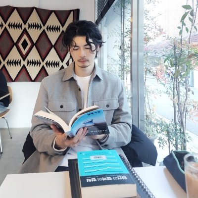 Demian_jklove's profile picture. '처음으로 공부가 재밌어지기 시작했다' 공부법 베스트셀러 임진강 작가 |
2.6만 블로거 '매일매일 나는 나의 길을 간다' 데미안 | '어웨이큰 아카데미' 대표