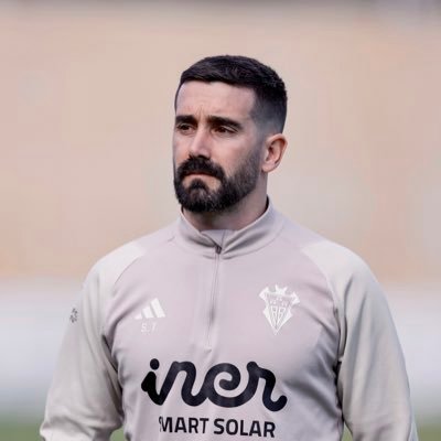 Assistant Coach and Analyst. Currently in @AlbaceteBPSAD Others: 🇬🇷 Olympiacos FC (SL1), Xanthi FC (SL2) 🇪🇸 Levante UD (Liga Iberdrola, LNFS)