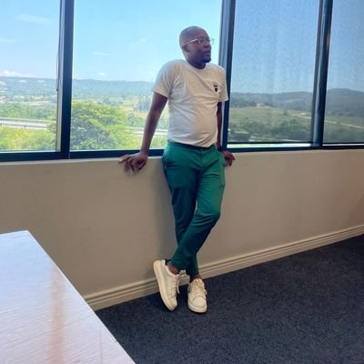 100% Mamelodi Sundowns loyalty. Mopedi thwiiiiiiiiiii