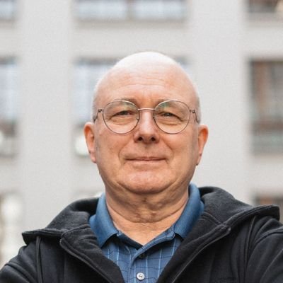 🇨🇵🇩🇪🇪🇺🇺🇲🌍
Retiree and physics student.
https://t.co/zH9YXCXwBR