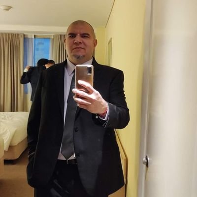 osvaldodrocha's profile picture. Coordinador de eventos sociales,DJ, amo el basketbol y el baile es mi pasión