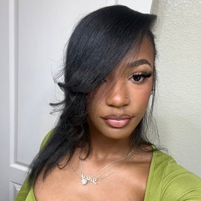 JacyJ992's profile picture. big virgoat ♍️