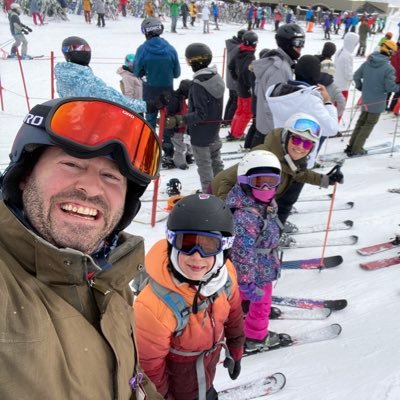 Real Estate Private Equity. Proptech. Husband. Twin parent. Investor. Entrepreneur. Discerning skeptic. Dismal Optimist. Avid athlete. RTs not endorsements.