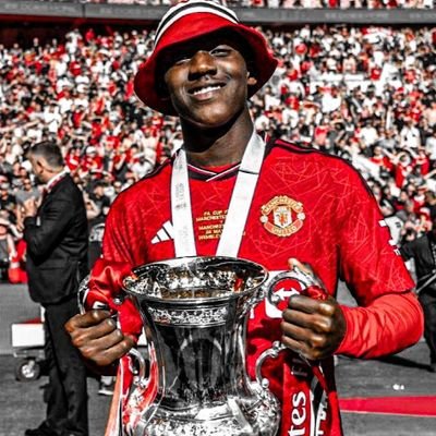 Man United Fan page 🔴⚪️⚫️
We will cover everything United.
Like Follow and retweet!!
TikTok - https://t.co/ANhlPWi4qU