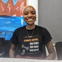 Queen of Fact Checking (@zeechecks) 's Twitter Profile
