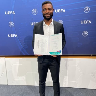 Aurelien Chedjou X Hesabı Profil Fotoğrafı Aurelien Chedjou X Hesabı Profil Fotoğrafı