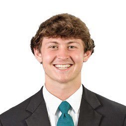 Quarterback | 6’4 215lbs | Cell: 810-444-9757 | Email: LukeDuke820@gmail.com