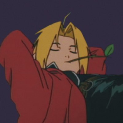 struct's profile picture. just livin life