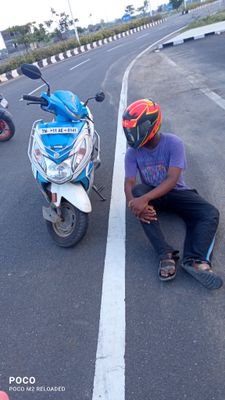 ShivaSa55096182's profile picture. 