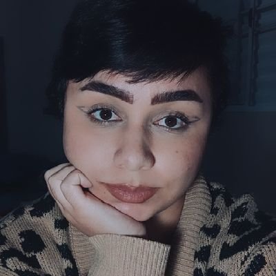 Lari__Ha's profile picture. Não falo sobre nada específico, mas reclamo com muita frequência.