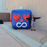 Christina Meyer (@nikkinana) 's Twitter Profile Photo