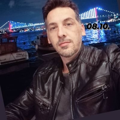 karasmehmet's profile picture. Hanımcı × Efe ve Zeynep ' in babası.                                FB 💛💙 × Boğaziçi Ünv. Intt