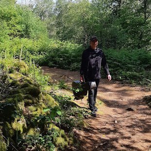 GQuelennec's profile picture. improvisateur-auteur-explorateur sonore, musiques à la folk.
improviser-author-sound explorer, folk music