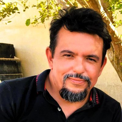 ChavaAlcalaA's profile picture.