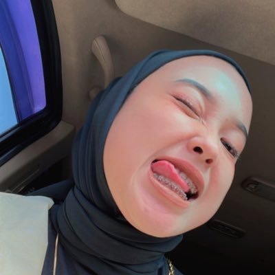 Membersamai @warnamenghitam 🖤