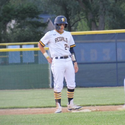 Regina Class of 2027 | ⚾️🏀🏈 | OF/LHP |DB/WR/KR | GPA 4.031 | 1st team all-conference | 2nd team all-district | All Area outfielder | treystreb24@gmail.com