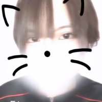 里亚(@jiuari) 's Twitter Profile Photo