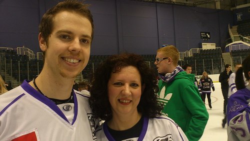 gillb67's profile picture. Ice hockey and motorbike racing fan