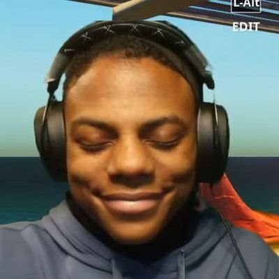 Dat_SeniorMan's profile picture. Anything you know about me is cool