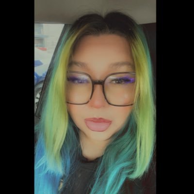 katmando_i's profile picture. || 💙💙💙|| done with everything || joce 💕