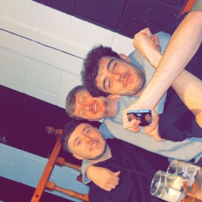 reissharper99's profile picture. Audere est Facere