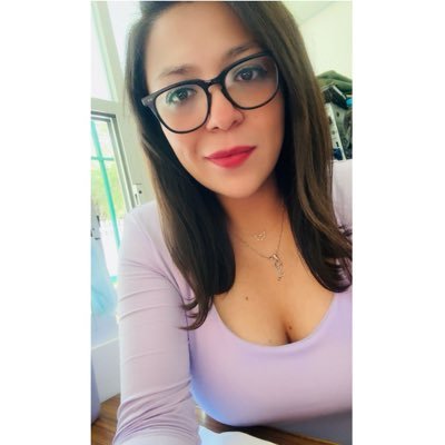 fany_moon's profile picture. Mexicana | Medicina👩🏻‍⚕️ | Enamorada de la música y cine | Amante del sushi | Orgullosamente politecnica l Resiliencia ✨| Inmarcesible 🌷