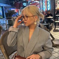 Merve (@mervelella0) Twitter profile photo