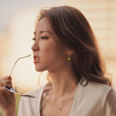 I'm an entrepreneur and I run a cosmetics company called Amore Pacific, which has over 30 branches, and I run one of them