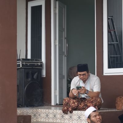 saidmuhtar's profile picture. Dosen Hukum Administrasi Negara dan Hukum Tata Negara | Advokat Said Law Office | Suka Ziarah