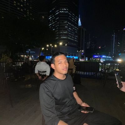 budakencem1's profile picture. Just a mere wanderer 🙇