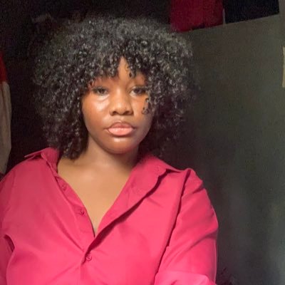 OFEORITSEE_'s profile picture. Microbiologist || A Chelsea fan || Itsekiri