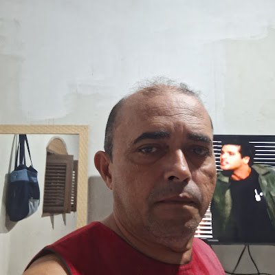 Francis71476031's profile picture. Tenho 53 anos trabalhar numa a mais de vinte anos solteiro olhos castanho