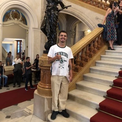 Guilhermoscaa's profile picture. sou professor de música, tenho um canal no YouTube, gosto de conversar e fazer novas amizades