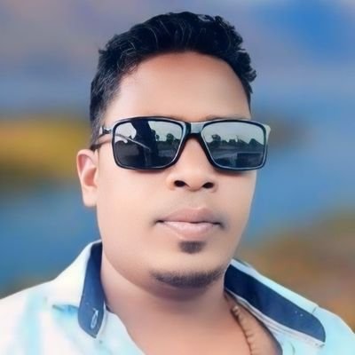 Life is very difficult when we are true to Everyone..