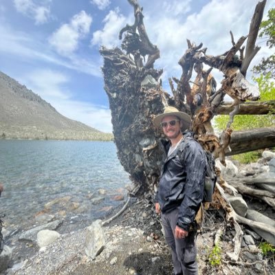 GeoBoes's profile picture. USN Veteran, father, husband, and Economic Geologist . Rocks and Politics. Always seeking my next geoscience opportunity. Views are my own🇺🇸🇺🇦🇮🇱🦏