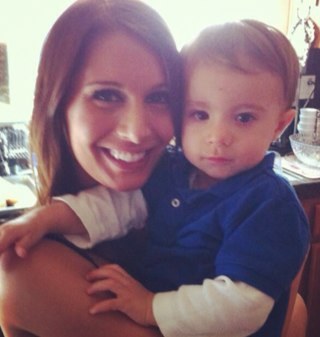 MandiBhat's profile picture. 