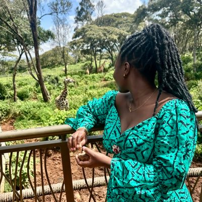 A woman can kvng too. PIS. Past President @rotaractaoos . Food Enthusiast. Backup acc. @jnbq_. Here for everything that liberates us! Habakkuk 2:3 ❤️