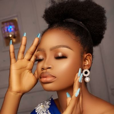 TerkimbiI46109's profile picture. 