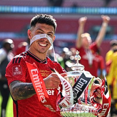 Manchester United
Lisandro Martinez
AK
Billybabe
PhuAA
ZhanXuan
LiuXuanCheng